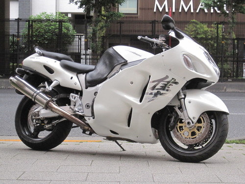 スズキ GSX1300R隼