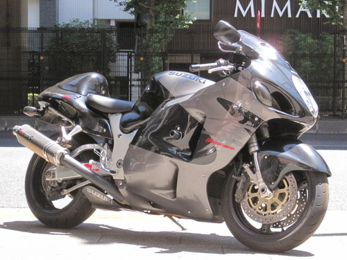 スズキ GSX1300R隼